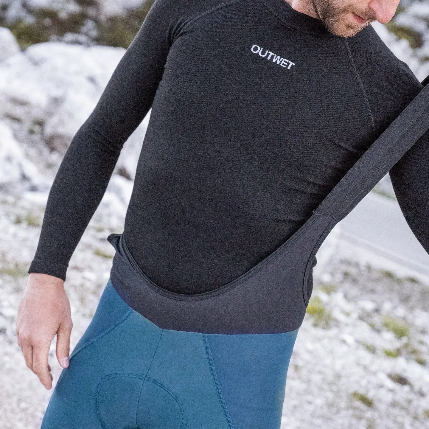Base LSM Long Sleeve Merino Wool Cycling BASE LAYER in Black - by Outwet