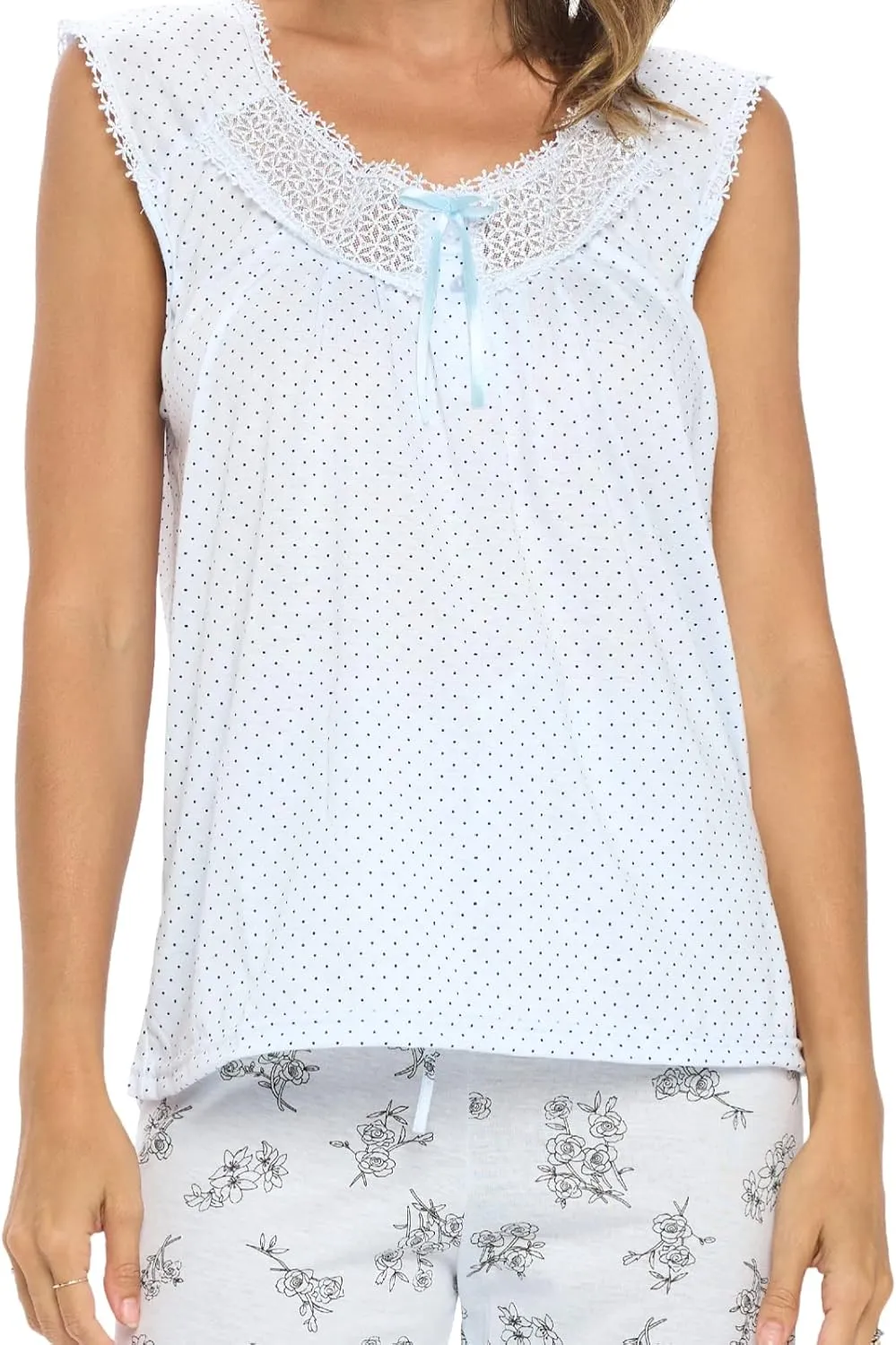 Casual Nights Women's Lace Sleeveless Top and Capri Bottom Sleepwear Pajama Set