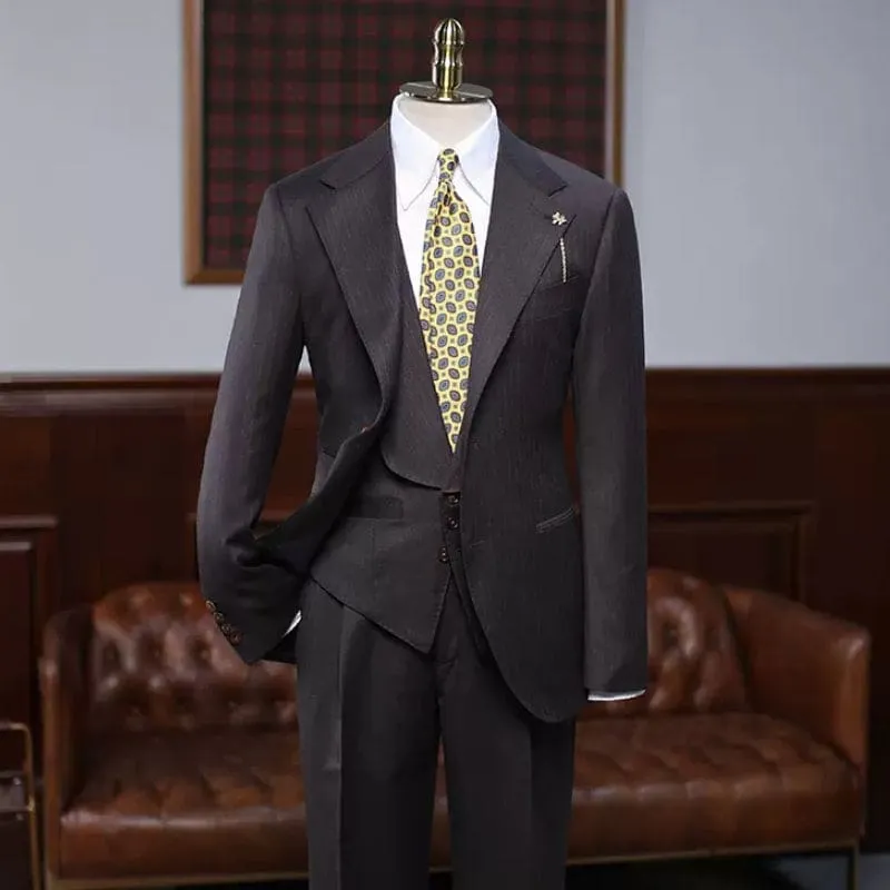 Coffee Striped Notched Lapel Three Pieces Business Suits Wedding Party Wear Prom Suits