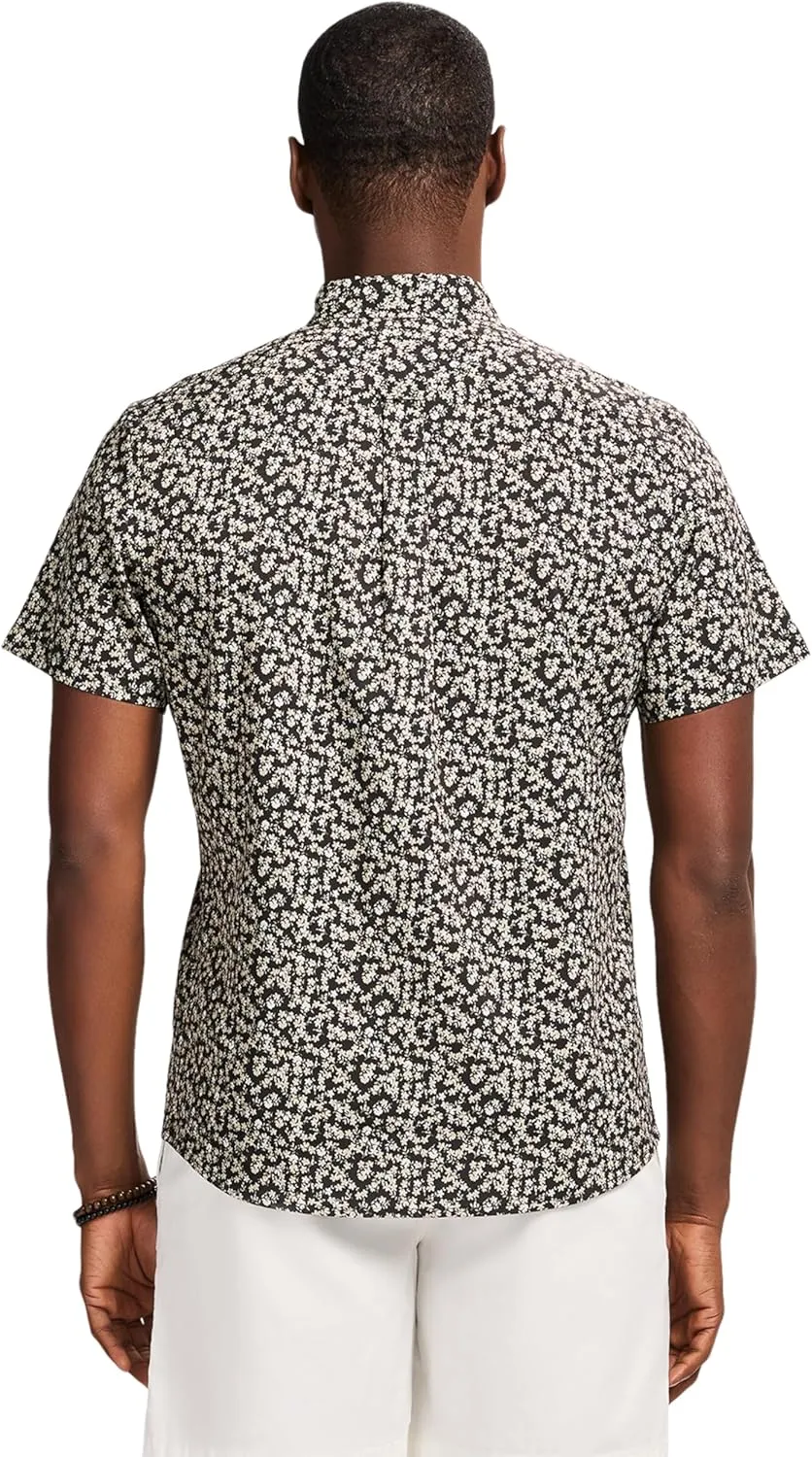 IZOD Men's Breeze Short Sleeve Button Down Patterned Shirt