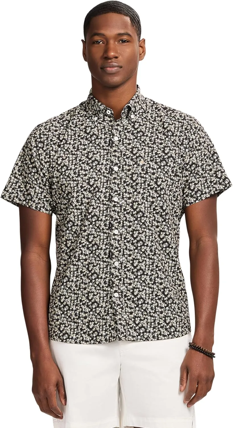 IZOD Men's Breeze Short Sleeve Button Down Patterned Shirt