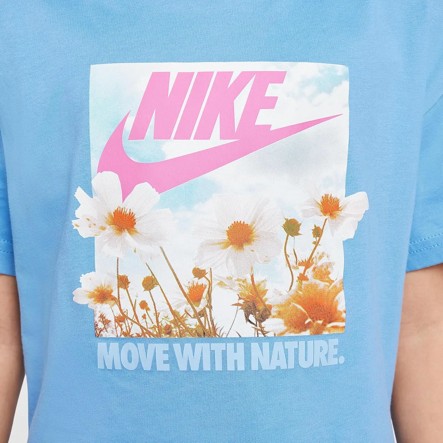 Nike Sportswear Big Kids' (Girls') T-Shirt (Blue Beyond, HM6311-410)