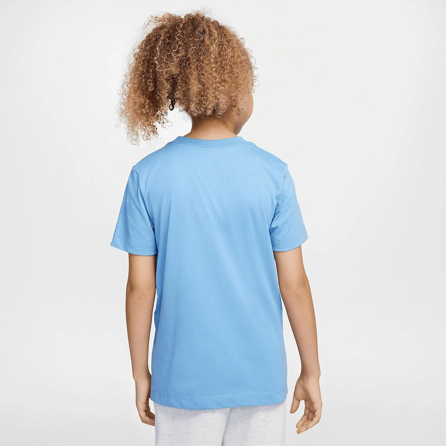 Nike Sportswear Big Kids' T-Shirt (Blue Beyond, HM5849-454)
