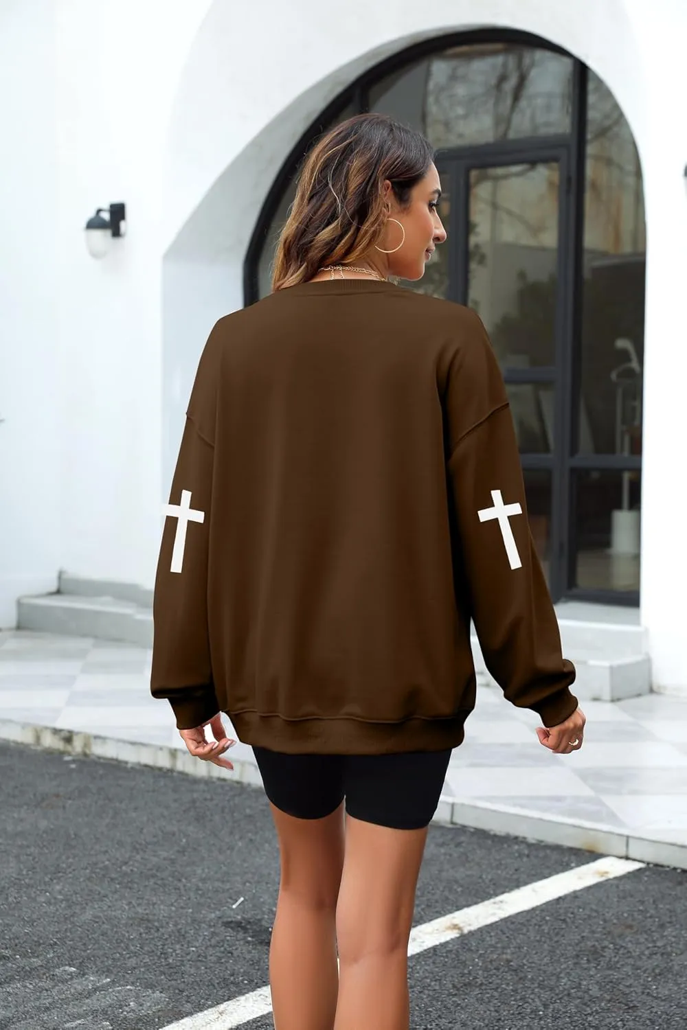 TAOHONG Oversized Christian Sweatshirts for Women Jesus is King Sweatshirt Faith Shirt Bible Verse Religious Pullover Tops