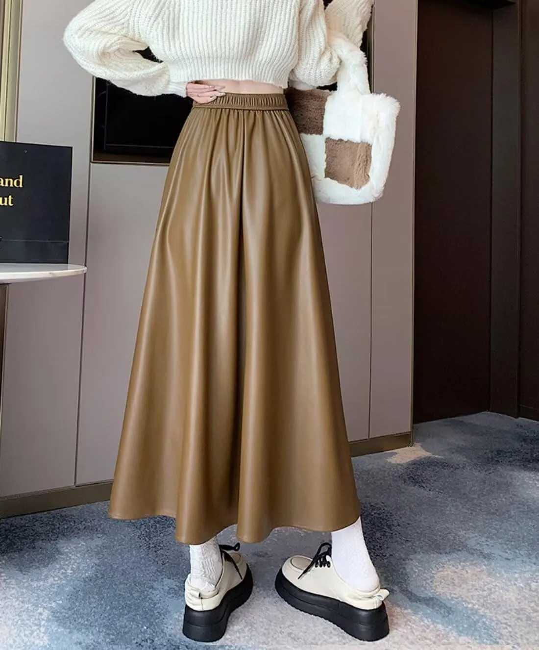 Women's Faux Leather Skirt Retro High Waisted Pleated Vintage Long A-line Midi Skirts with Pockets