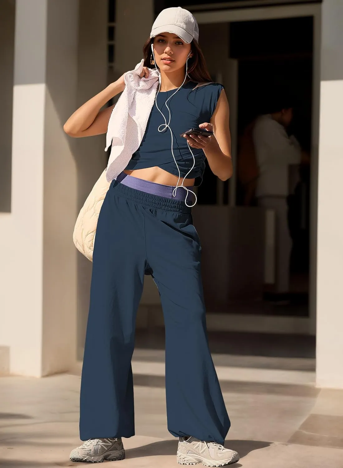 Womens Two Pieces Lounge Outfits Athletic Sets Workout Cropped Tops Casual Sweatpants Tracksuits Joggers with Pockets